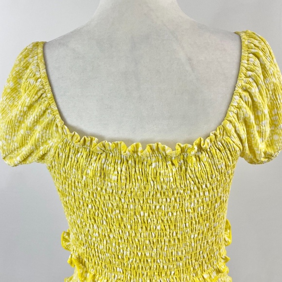 New Lush Printed Puff Short Sleeve Smocked Crop Top Yellow Size XS - Picture 11 of 15
